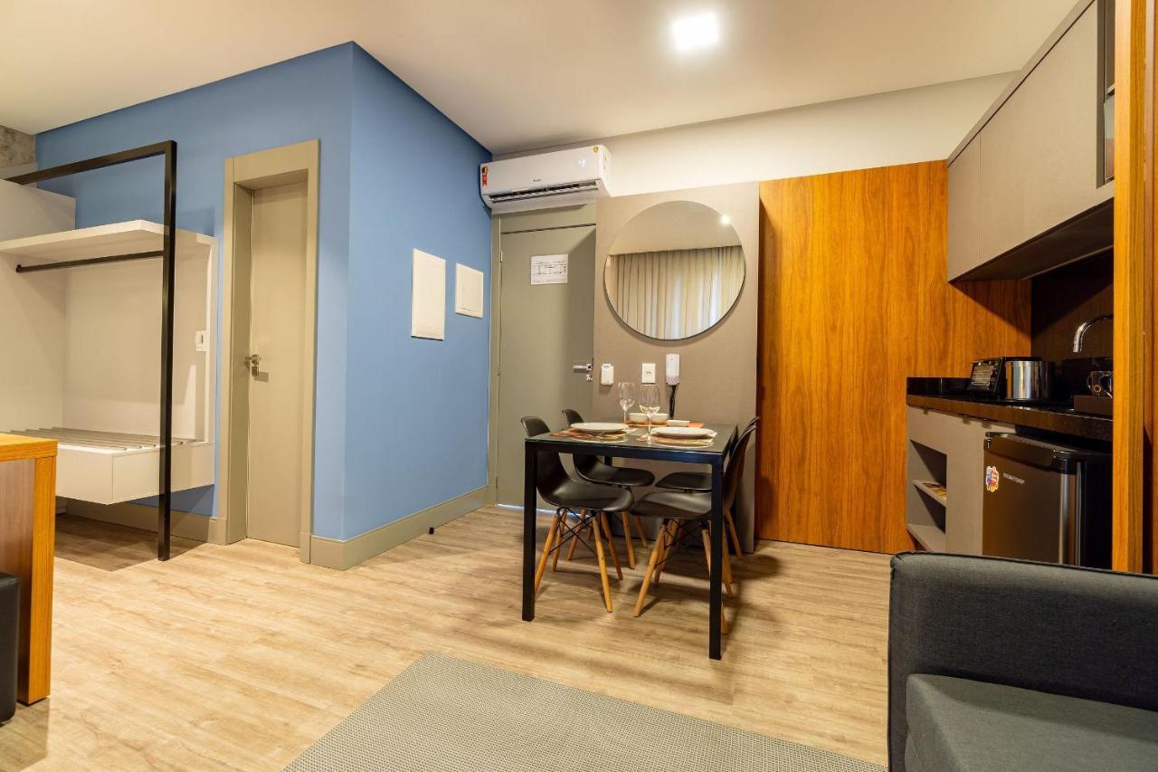 AION suítes 103 - Compacto e luxuoso Loft - Rooftop com piscina e academia - À poucos passos da praia Bombinhas Exterior foto