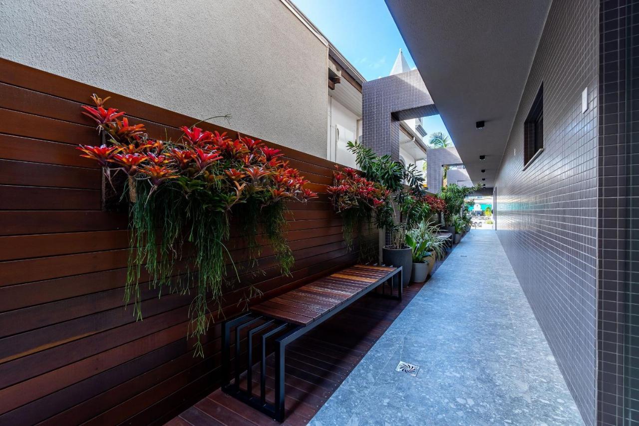AION suítes 103 - Compacto e luxuoso Loft - Rooftop com piscina e academia - À poucos passos da praia Bombinhas Exterior foto